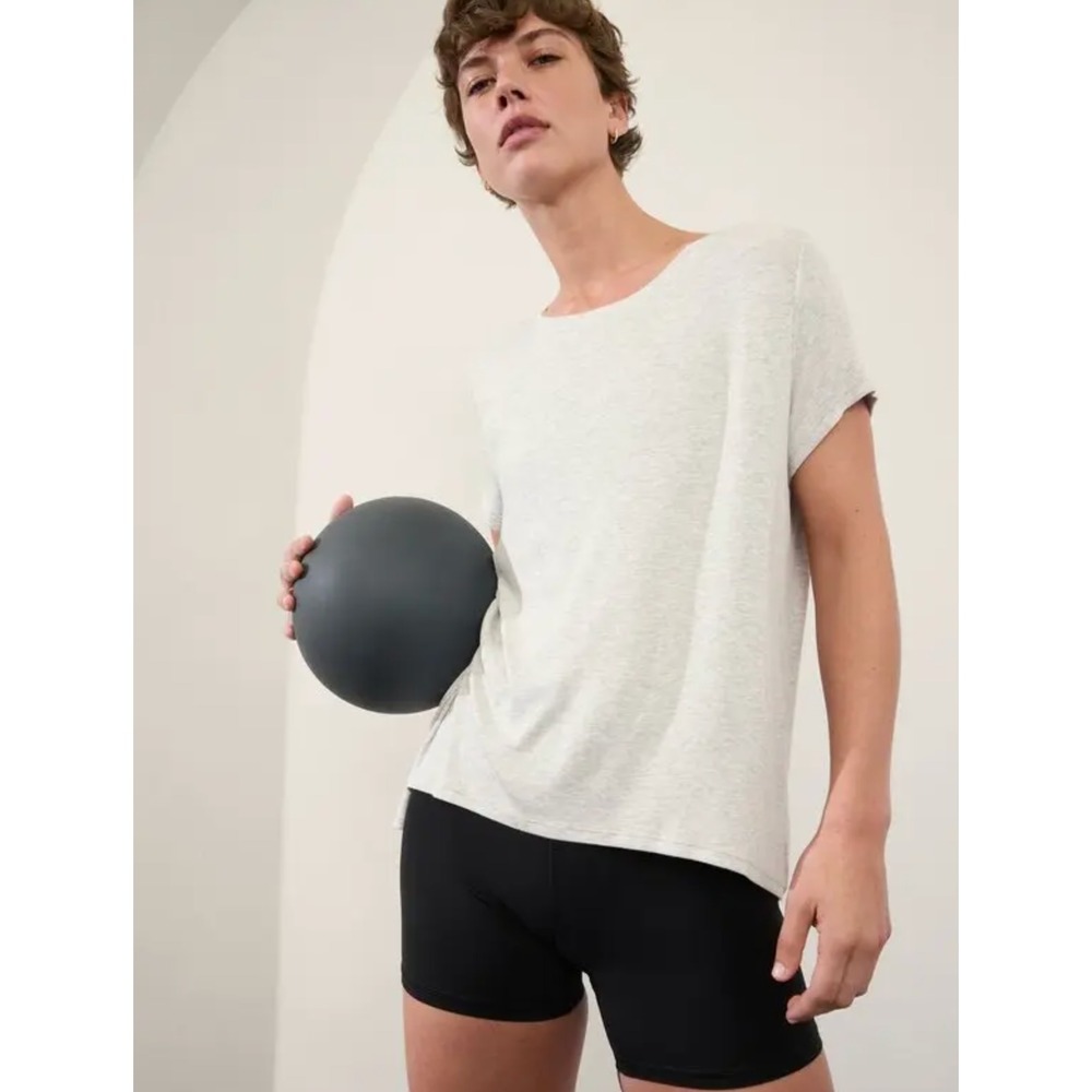 Athleta NWOT With Ease Rib Tee - Size M - MSRP $49